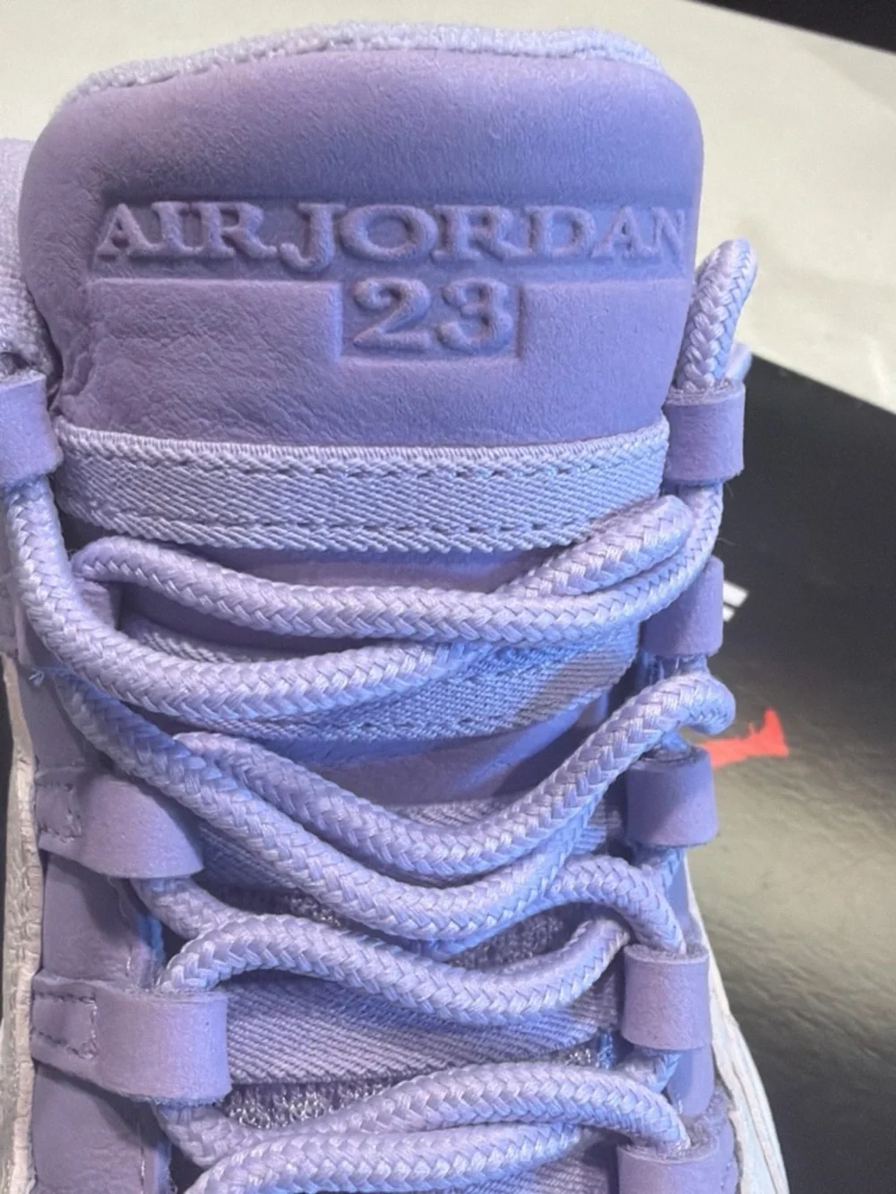 Jordan Women Lavender & Cream High-Top Sneakers